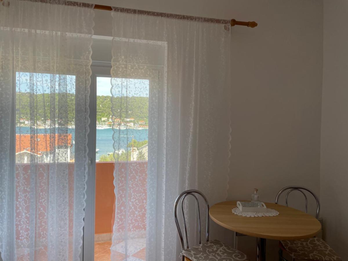 Guesthouse Tariba Supetarska Draga Exterior photo