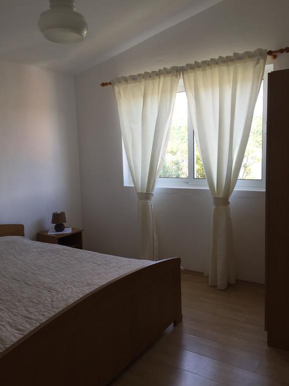 Guesthouse Tariba Supetarska Draga Exterior photo