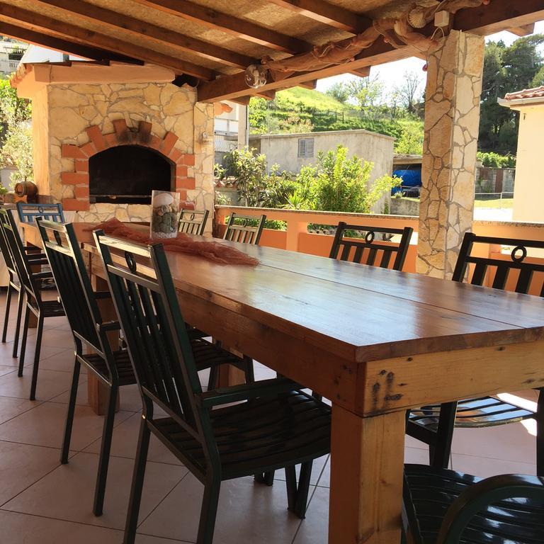 Guesthouse Tariba Supetarska Draga Exterior photo